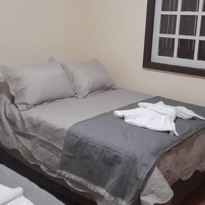 Casa Ampla Com Lareira E Churrasqueira カネラ エクステリア 写真
